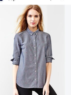 GAP Blue with Red Polka Dots Fitted Boyfriend Button Down Shirt Womens Sz XL